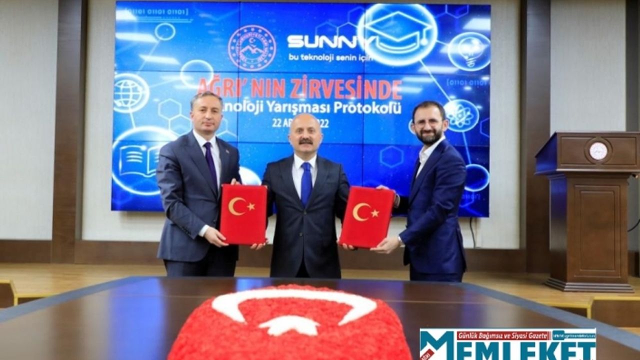 “Ağrı’nın Zirvesinde Teknoloji Yarışması” protokolü imzalandı