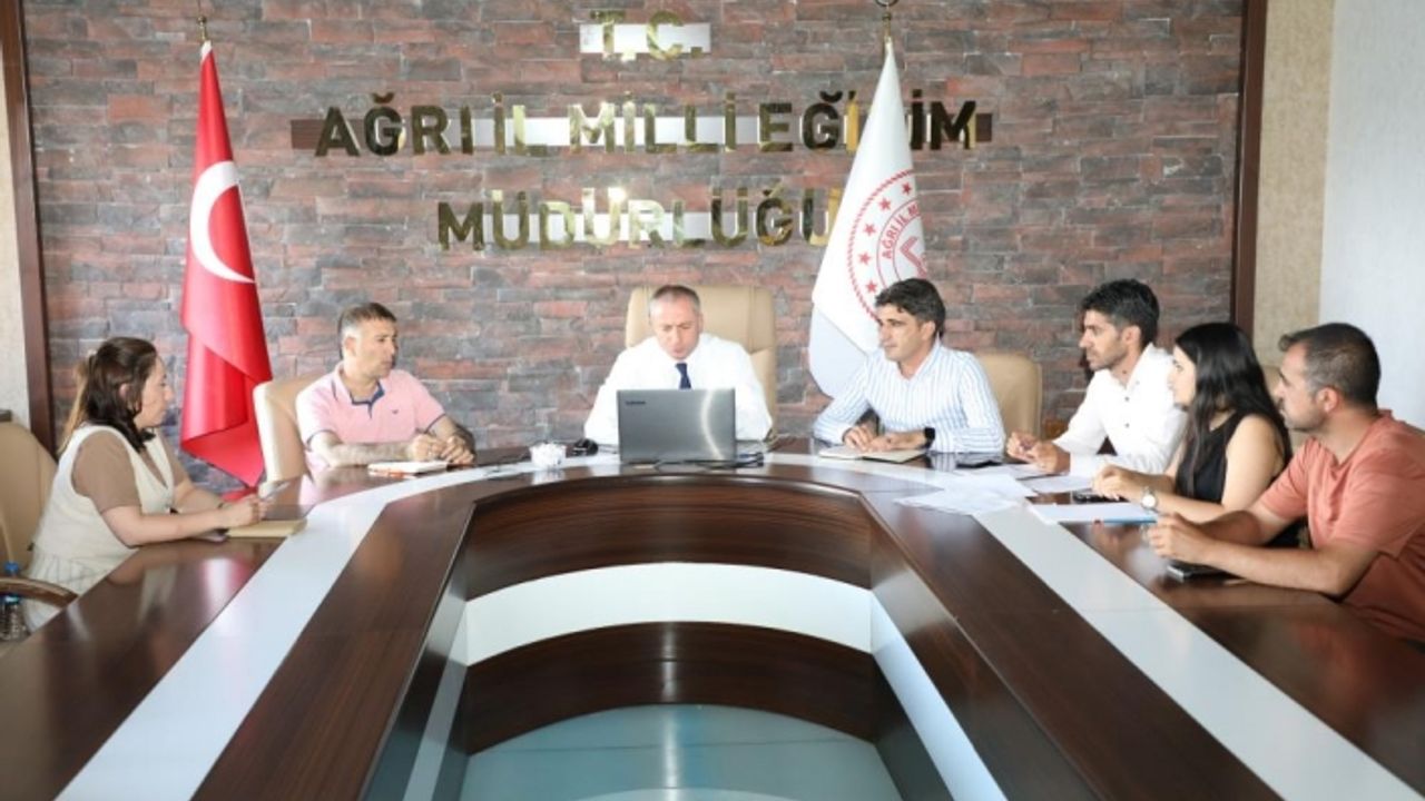 Ağrı’da değişen DYK Yönergesi ve e-Kılavuzu değerlendirilme toplantısı yapıldı