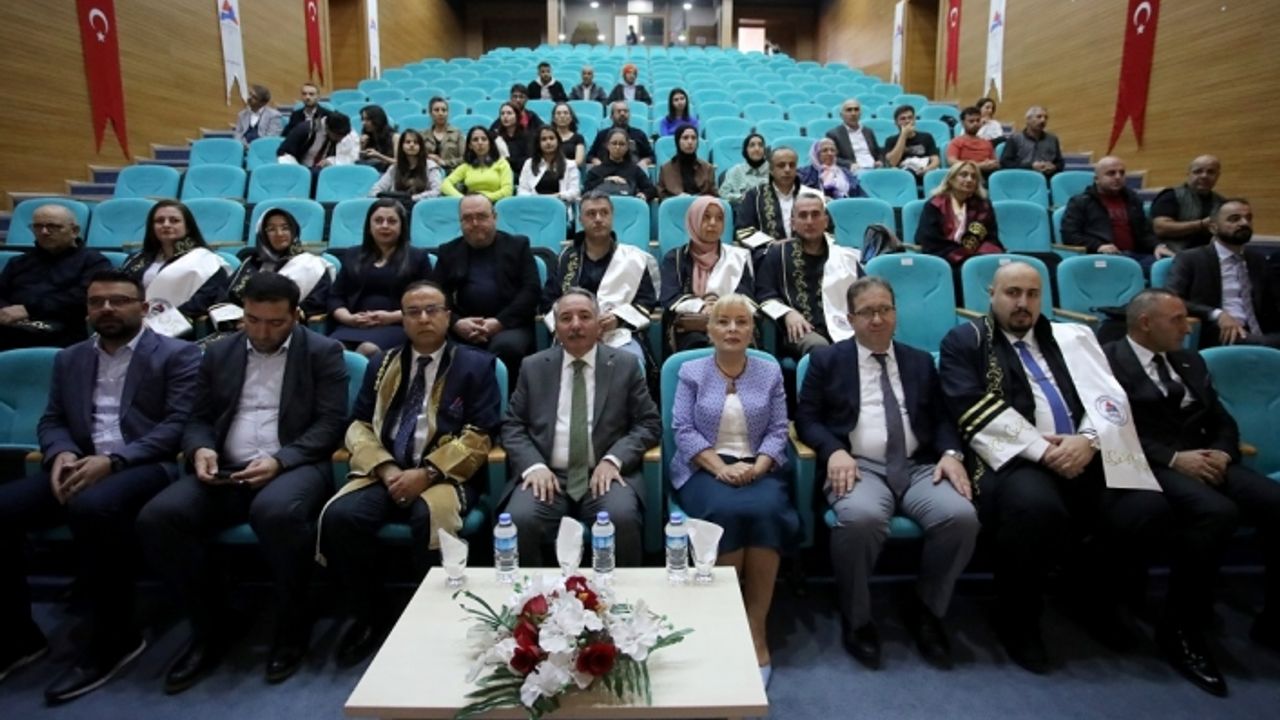 AİÇÜ Tıp Fakültesi Birinci Sınıf Öğrencileri Ağrı’da Eğitime Başladı