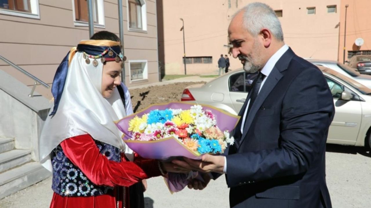 MEB Mesleki ve Teknik Eğitim Genel Müdürü Karagöz Ağrı’da