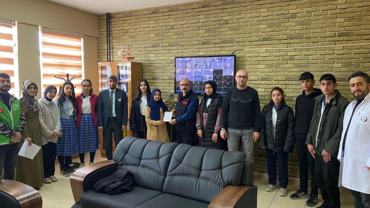Ağrı Öğretmenler Anadolu Lisesi'nden Gazze İçin Anlamlı Bağış