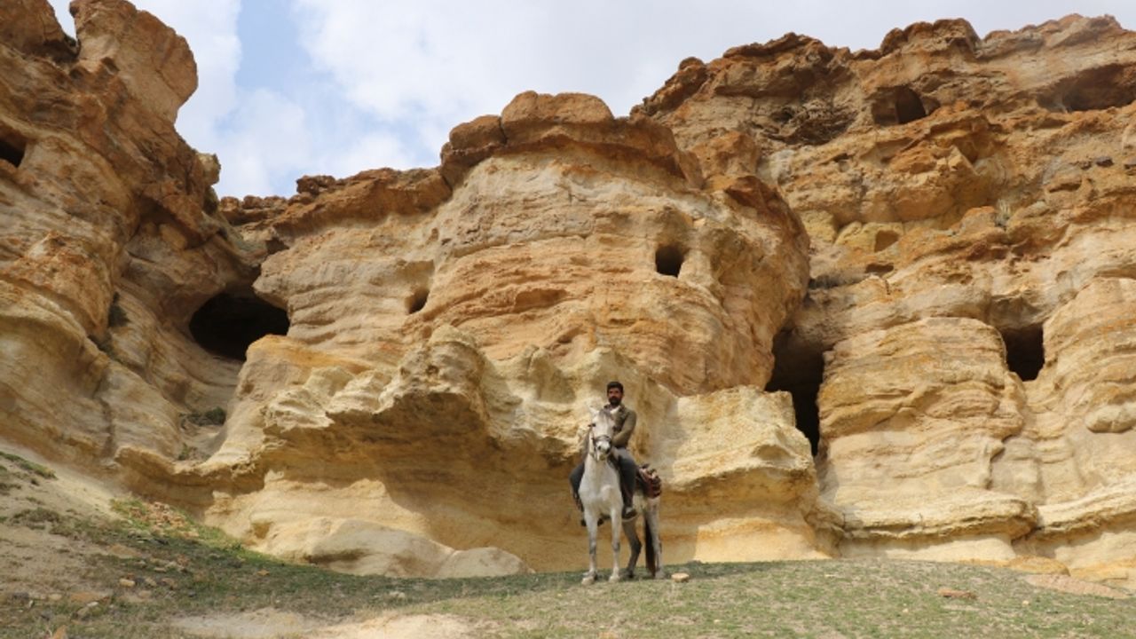 Ağrı'nın "Meya ve Biligan" mağaraları turizme kazandırılmayı bekliyor