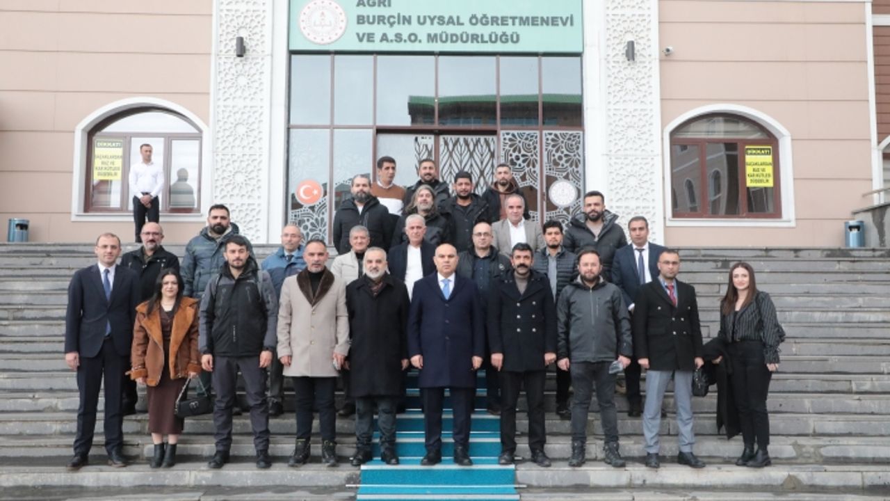Ağrı basını, şehrin ve halkın sorunlarını Ağrı Valisi Mustafa Koç'a iletti