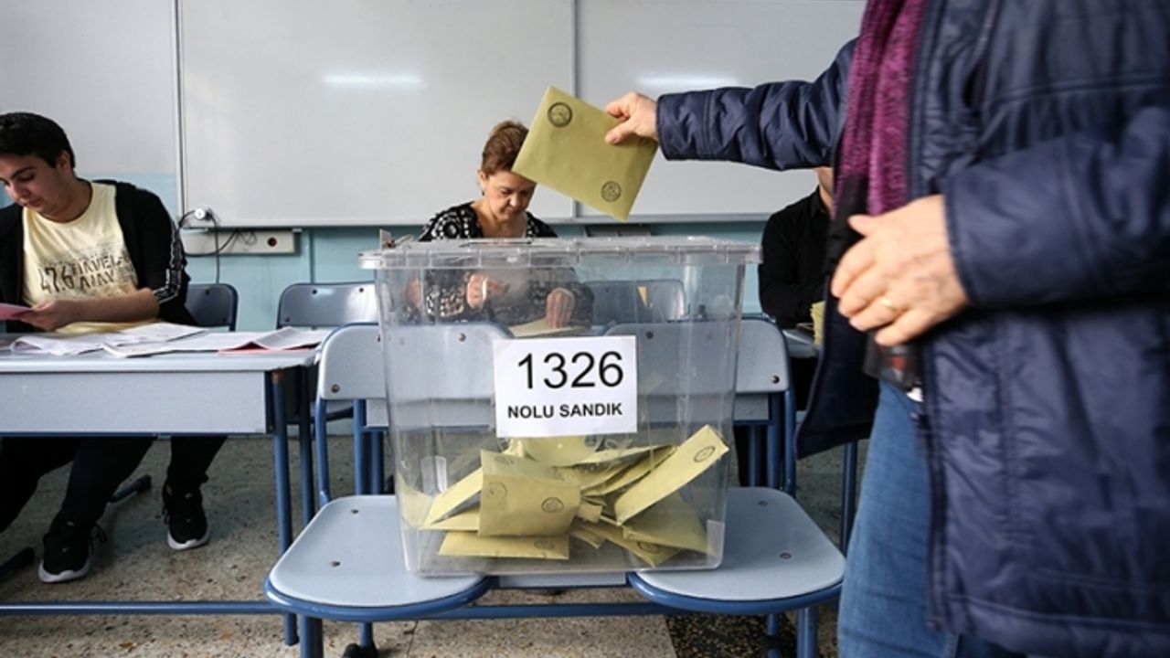 Yerel seçimlerin en genç ve en yaşlı adayı arasında 72 yaş var
