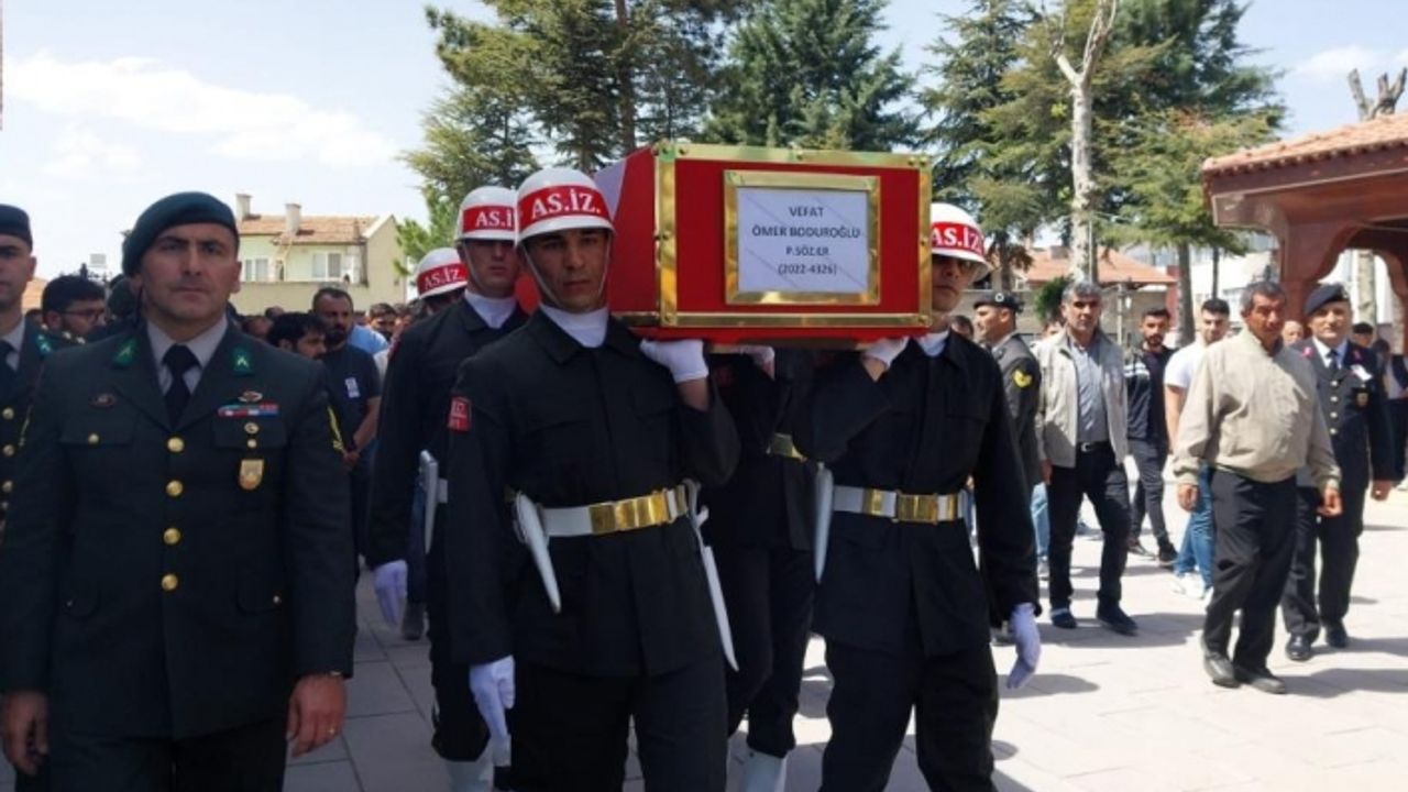 Piyade sözleşmeli er son yolculuğuna uğurlandı