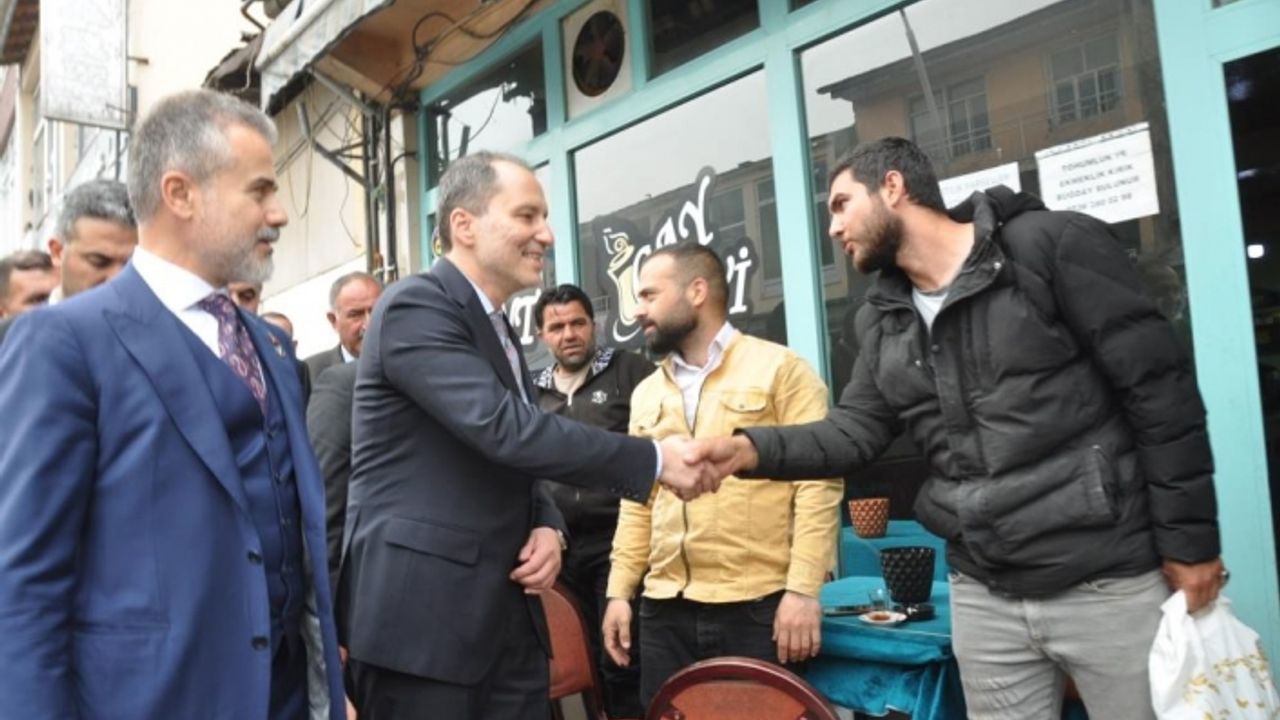 Yeniden Refah Partisi Genel Başkanı Fatih Erbakan'dan Eleşkirt’e 'teşekkür' ziyareti