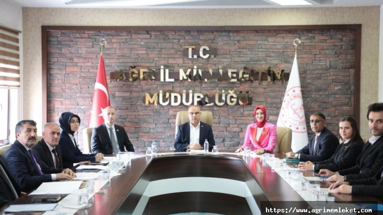 Ağrı'da "Okulum Beni Bekler" projesiyle eğitime devam eden öğrenci sayısı artıyor