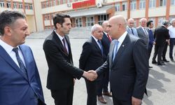 Ağrı Valisi Mustafa Koç görevine başladı