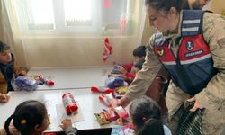 Ağrı’da jandarmadan ilkokul öğrencilerine ‘Mahremiyet’ eğitimi