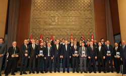 10. Anadolu Medya Ödülleri Törenine Ağrı’dan Kerem Engin Katıldı