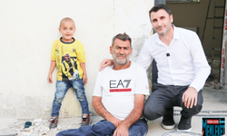 Ağrılı engelli vatandaş hayırseverlerin desteğiyle onarılan evinin mutluluğunu yaşıyor