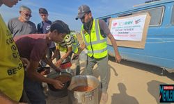 Ağrılı öğrencilerden Gazze'de 1000 kişilik yemek