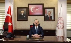 Ağrı Valisi Bozkurt'tan, 'çiçek ve hediye yerine ihtiyaç sahiplerine bağış yapın' çağrısı: