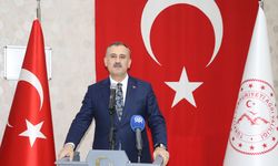 Ağrı Valisi Önder Bozkurt, şehit aileleri ve gazilerle iftarda bir araya geldi