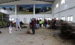 Ağrı'da meyve yetiştiriciliğinin yaygınlaşması amacıyla çiftçilere fidan desteği