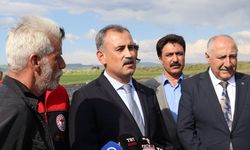 Ağrı'nın bereketli topraklarında devlet desteğiyle çilek seraları kuruluyor