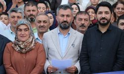 Ağrı'da AK Parti'nin 25. kuruluş yıl dönümü kutlandı