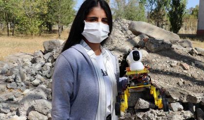 AĞRILI ÖĞRECİLERDEN BÜYÜK BAŞARI! ROBOT GELİŞTİRDİLER