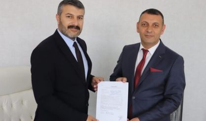 Avukat Mehmet Salih AYDIN, Ağrı Belediye Başkanlığı İçin AK Parti’den Aday Adaylığını Açıkladı