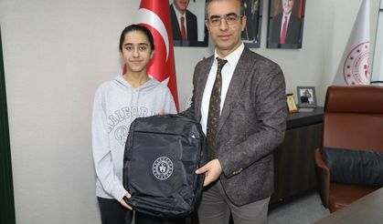 Ağrılı Sporcu Badminton Milli Takımına Davet Edildi