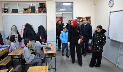 Ağrı'da, "Okulum Beni Bekler Projesi" ile 853 çocuk yeniden sıralara oturdu