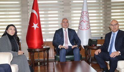 Kültür ve Turizm Bakanı Ersoy, Ağrı'da ziyaretler gerçekleştirdi