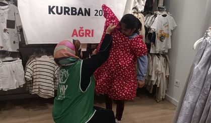 Ağrı İHH'dan 950 çocuğa bayramlık kıyafet l