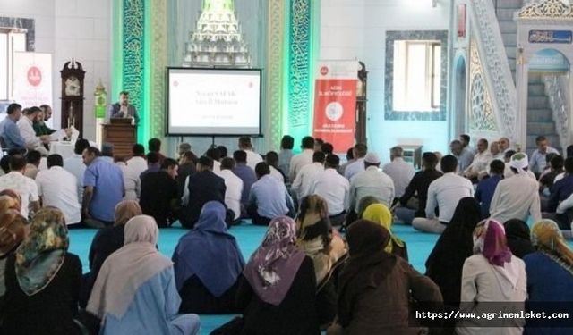 Ağrı Müftülüğü tarafından "Baba Okulu Paneli" düzenledi