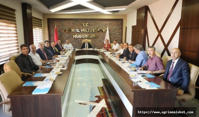Ağrı'da ilçe milli eğitim müdürleri toplantısı gerçekleştirildi