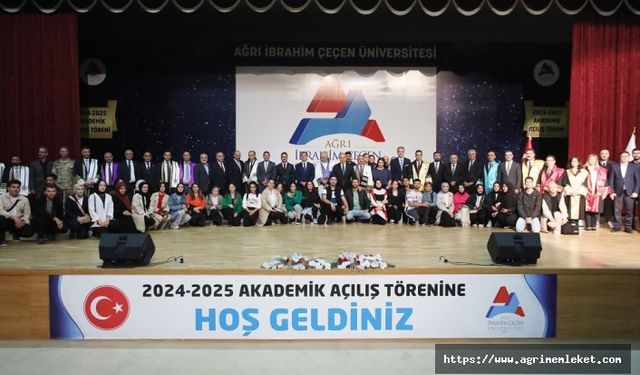 AİÇÜ’de akademik yılı açılış ve fahri doktora tevdi töreni düzenlendi