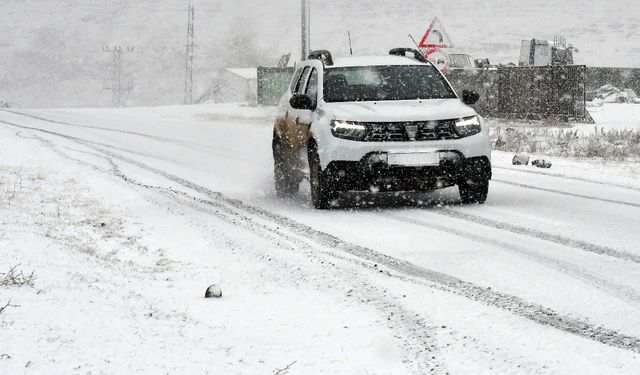 Erzurum, Ağrı, Ardahan ve Kars'ta dondurucu soğuk etkili oluyor