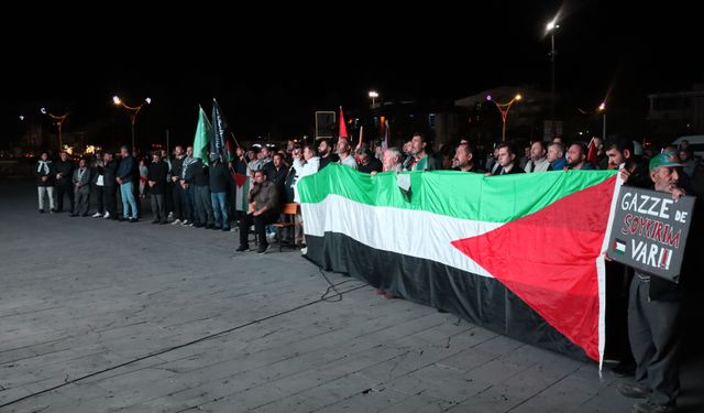 Erzurum, Ağrı ve Erzincan'da İsrail'in Küresel Sumud Filosu'na saldırısı protesto edildi