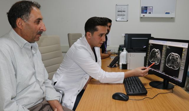 Ağrı'da böbreğinde tümör tespit edilen hasta kapalı ameliyatla sağlığına kavuştu