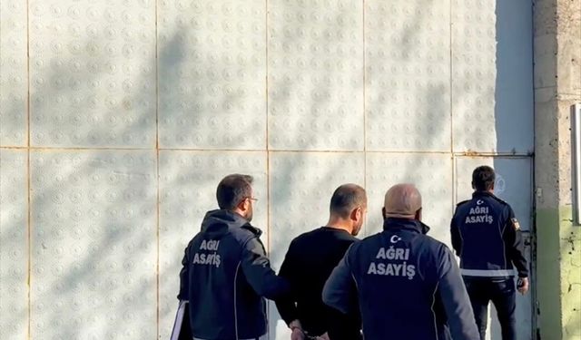 Ağrı'da çeşitli suçlardan hükümlü cezaevi firarisi yakalanıp yeniden cezaevine konuldu