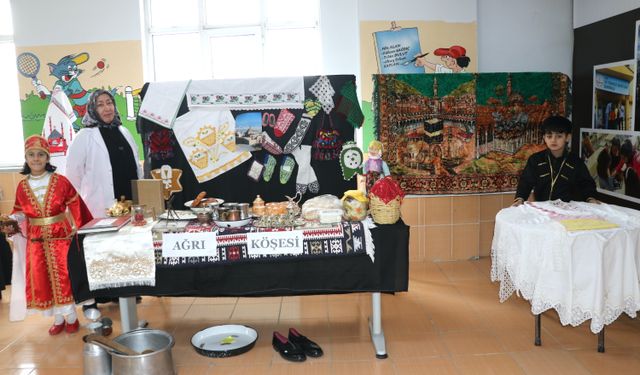 Anadolu'nun lezzetleri Ağrı'da 'Yerli Malı Haftası'nda tanıtıldı