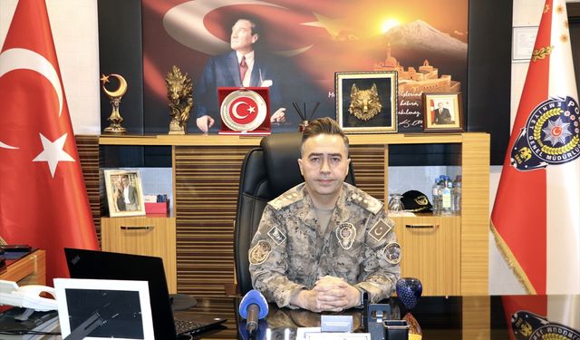 Ağrı İl Emniyet Müdürü Önder, 'Yılın Kareleri' oylamasına katıldı