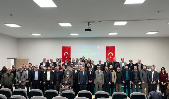 Ağrı’da derneklere yönelik proje bilgilendirme eğitimi düzenlendi