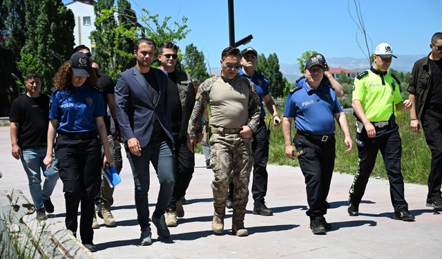 Ağrı İl Emniyet Müdürü Önder, millet bahçesi çevresinde denetimde bulundu