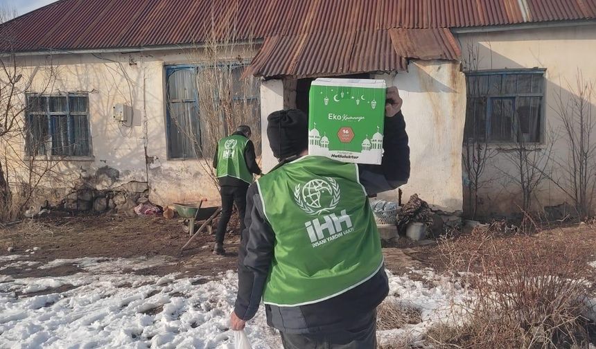 Ağrı İHH Ramazan Ayında 14 Bin Kişiye Umut Oldu
