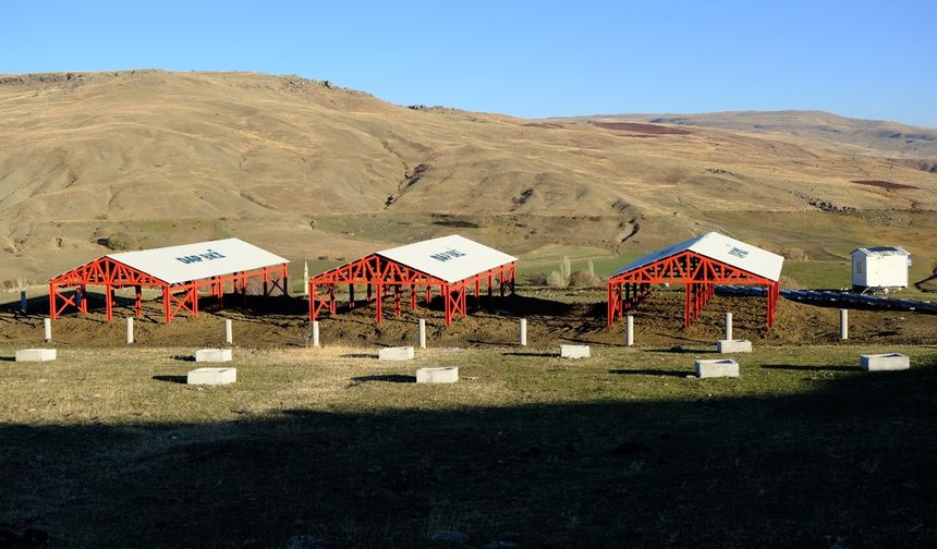 Ağrı'nın iki köyünde hayvancılığın modernize edilmesi amacıyla altyapı oluşturuldu