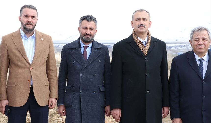 Ağrı'da 270 yataklı Kadın Doğum ve Çocuk Hastanesi inşaatı sürüyor