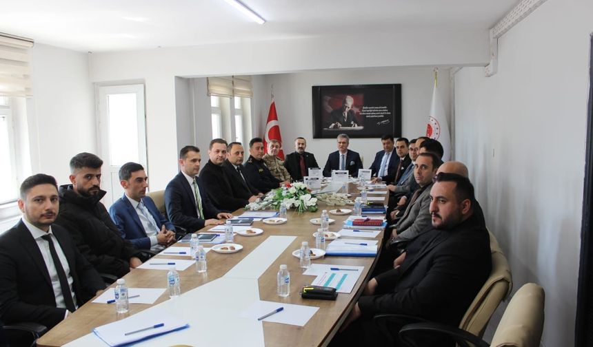 Ağrı'da uyuşturucu ve yasa dışı bahisle mücadele toplantısı yapıldı