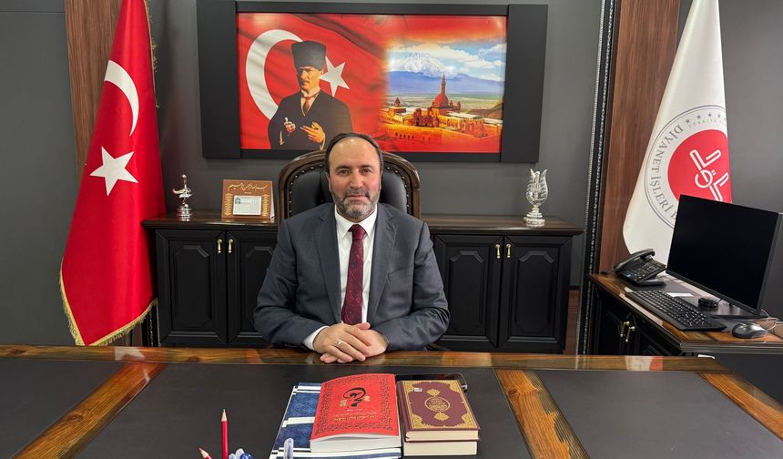 Görevine başlayan Ağrı İl Müftüsü İlhan, TDV'ye vekaletle kurban bağışında bulundu